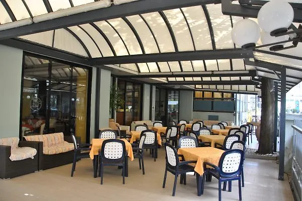 Hotel Ducale リミニ