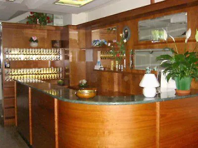 Hotel Ducale リミニ